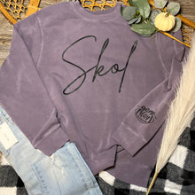 Load image into Gallery viewer, Skol Crewneck Sweatshirt