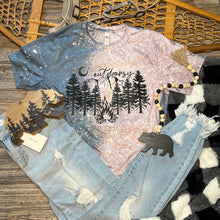 Load image into Gallery viewer, Outdoorsy Graphic Shirt